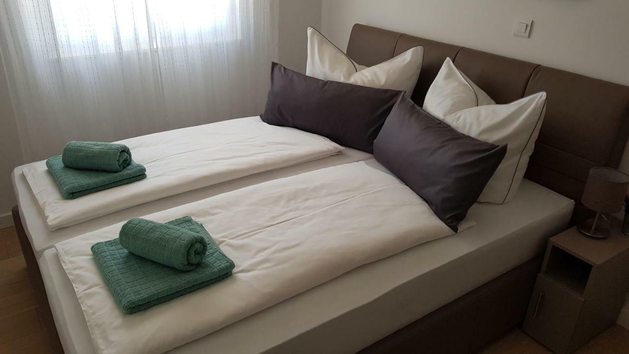 Apartment Aria Exclusive Petrcane Luaran gambar