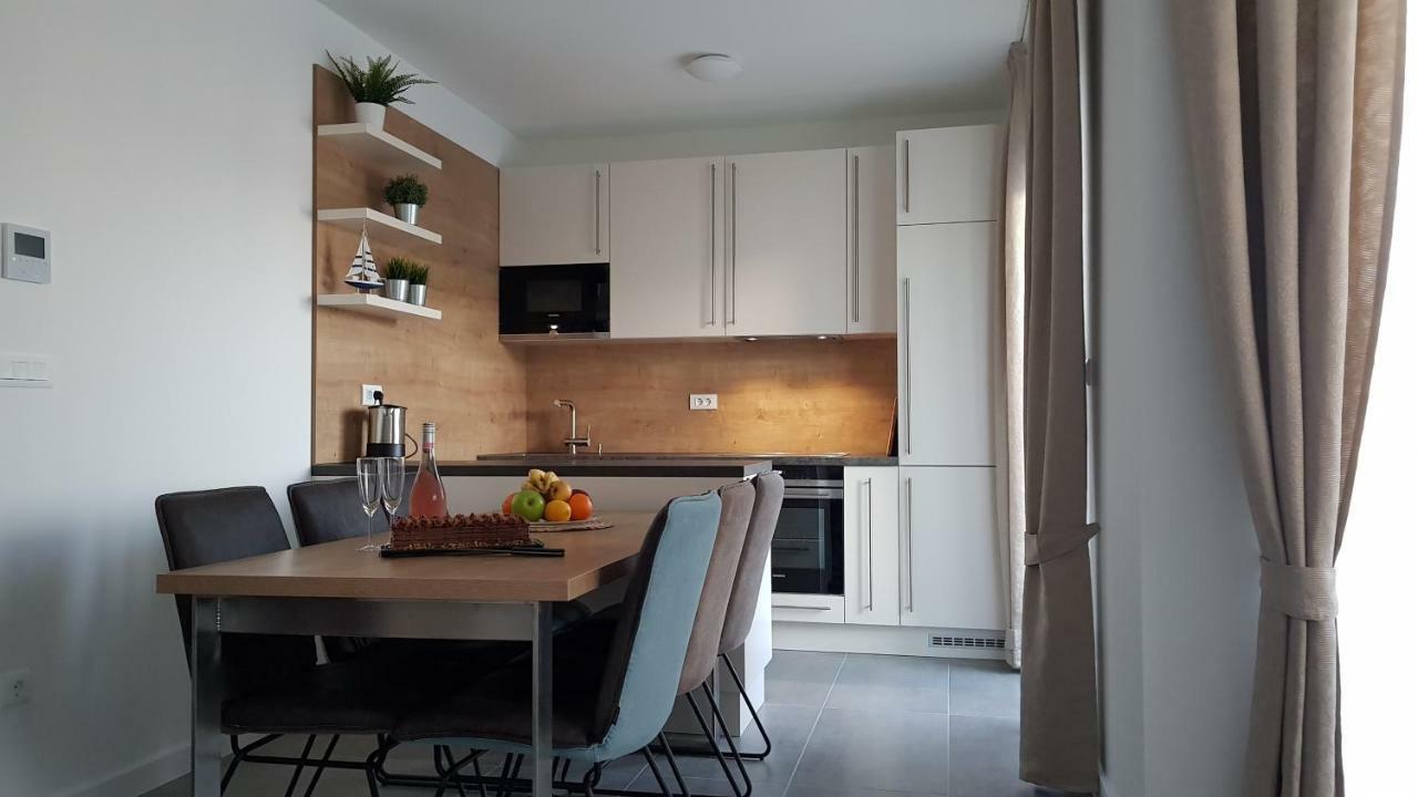 Apartment Aria Exclusive Petrcane Luaran gambar